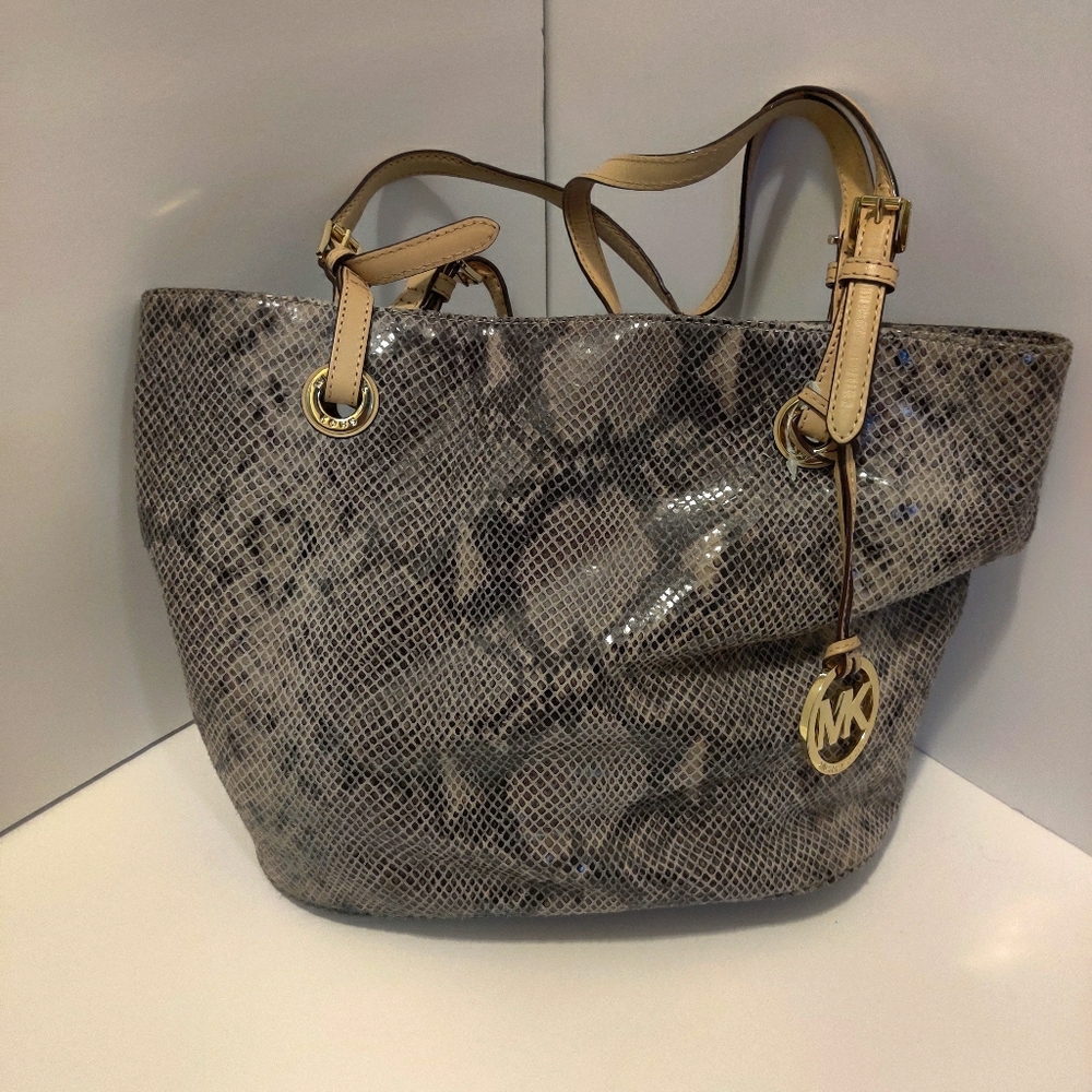 *SOLD*MICHAEL KORS Embossed Snakeskin Purse